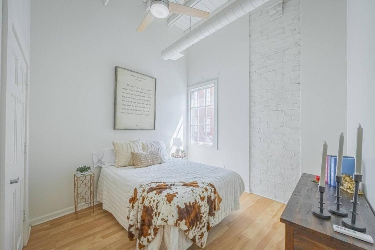 Darlin' Downtown Dawghouse Apartment Athens Bagian luar foto