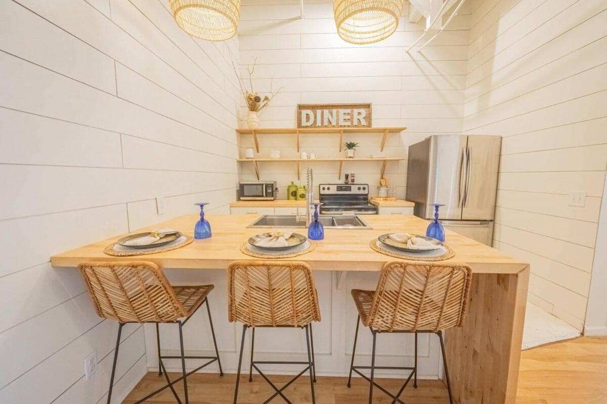 Darlin' Downtown Dawghouse Apartment Athens Bagian luar foto