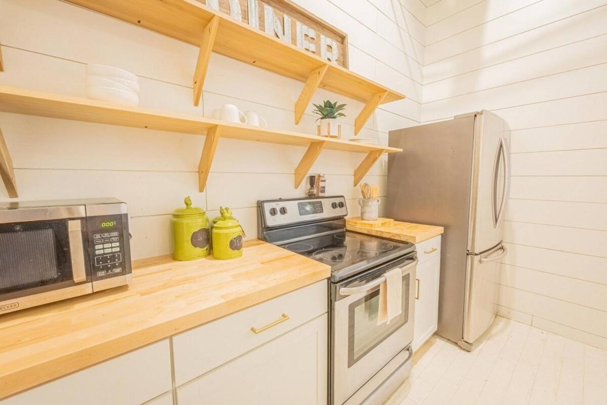 Darlin' Downtown Dawghouse Apartment Athens Bagian luar foto