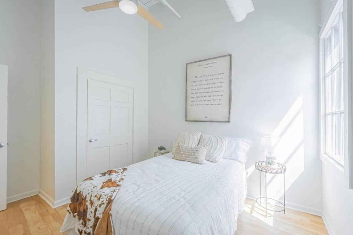 Darlin' Downtown Dawghouse Apartment Athens Bagian luar foto